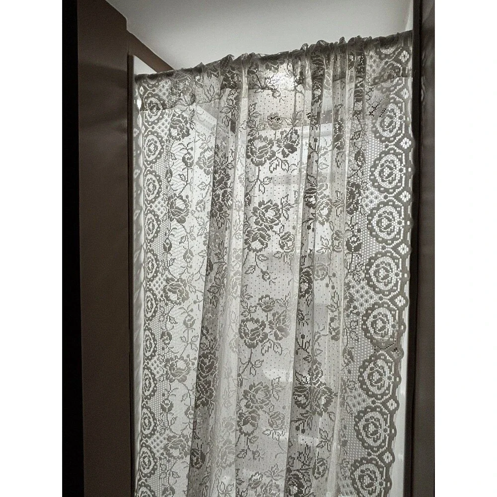 VTG White Lace Curtain Panel 60” W X 84” L Cottagecore 80’s / 90’s Cabbage Roses